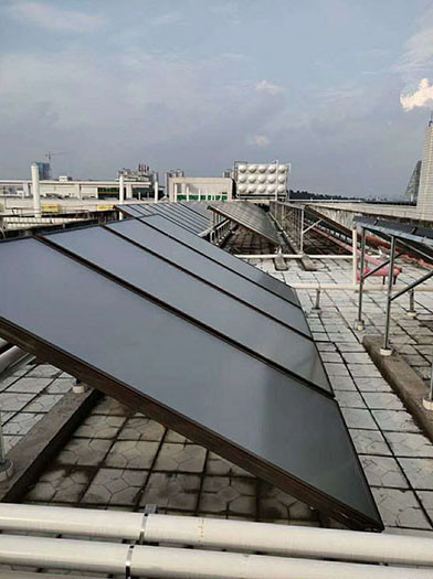 平板式太阳能空气能中央热水系统
