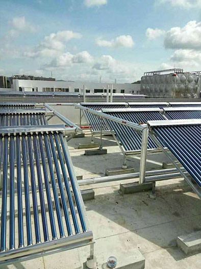 真空式太阳能空气能中央热水工程